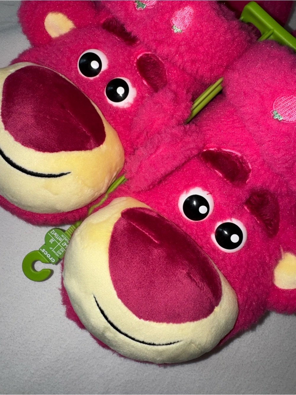 NWT Toy Story Lotso Men’s Crocs - Picture 4 of 8